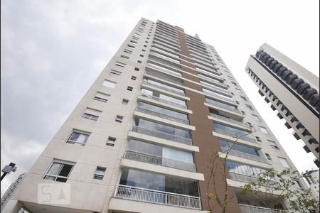 Apartamento à venda com 128m², 3 quartos e 2 vagasFachada