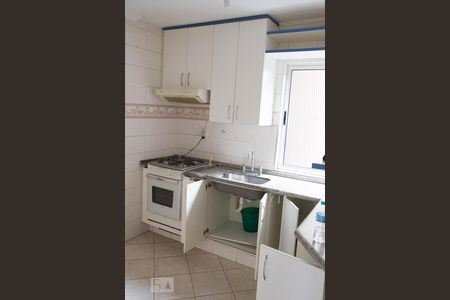 Cozinha  de apartamento para alugar com 3 quartos, 63m² em Jardim Íris, São Paulo