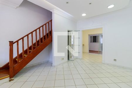Sala de casa para alugar com 3 quartos, 130m² em Jardim das Acácias, São Paulo