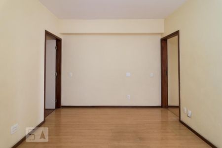Sala Interior de apartamento para alugar com 4 quartos, 187m² em São José, Belo Horizonte