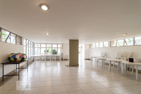 Apartamento à venda com 187m², 4 quartos e 2 vagasSalão de Festas