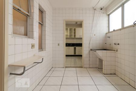 Apartamento à venda com 187m², 4 quartos e 2 vagasÁrea de Serviço 