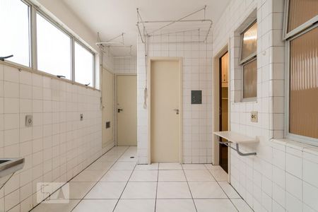 Apartamento à venda com 187m², 4 quartos e 2 vagasÁrea de Serviço 