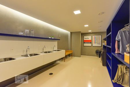 Studio à venda com 30m², 1 quarto e 1 vagaLavanderia