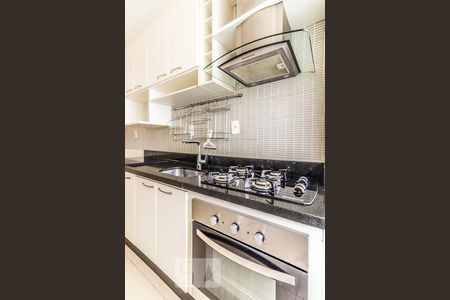 Cozinha de apartamento para alugar com 2 quartos, 44m² em Água Branca, São Paulo