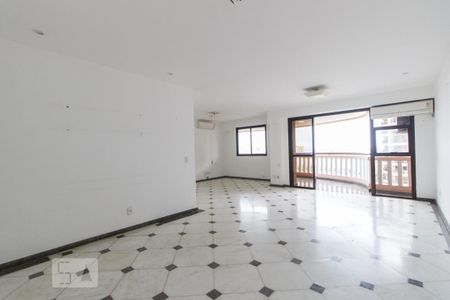 Apartamento para alugar com 3 quartos, 143m² em Barra da Tijuca, Rio de Janeiro