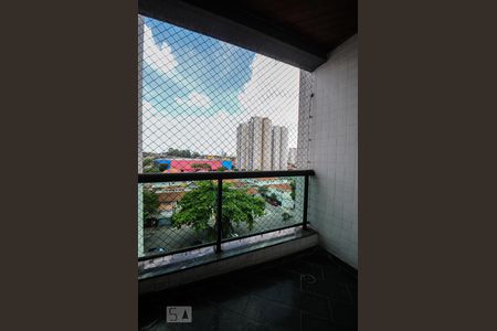 Apartamento para alugar com 167m², 4 quartos e 3 vagasVaranda