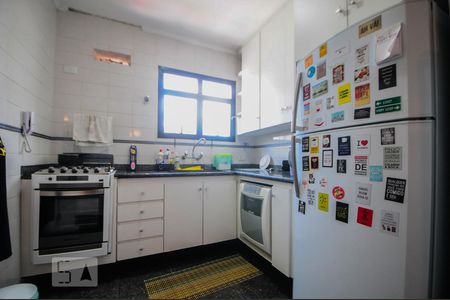 Apartamento para alugar com 167m², 4 quartos e 3 vagasCozinha