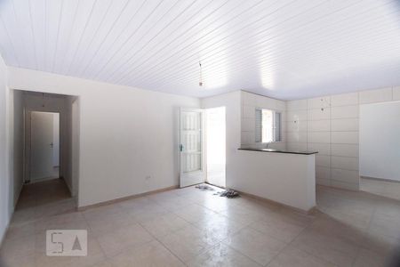 Sala de casa para alugar com 2 quartos, 75m² em Vila Babilônia, São Paulo