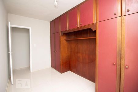 Quarto 1  de apartamento para alugar com 2 quartos, 45m² em Todos Os Santos, Rio de Janeiro