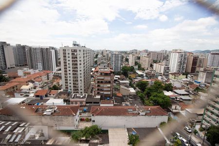 Vista da sala de apartamento para alugar com 2 quartos, 45m² em Todos Os Santos, Rio de Janeiro