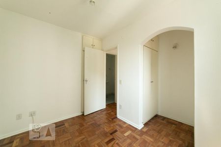 Quarto 1 de apartamento para alugar com 2 quartos, 65m² em Campo Belo, São Paulo