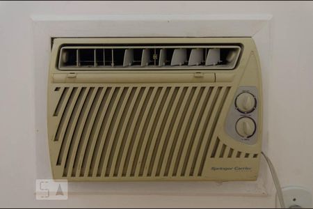 Casa à venda com 312m², 4 quartos e 2 vagasDetalhe ar condicionado no quarto 1 no segundo pavimento