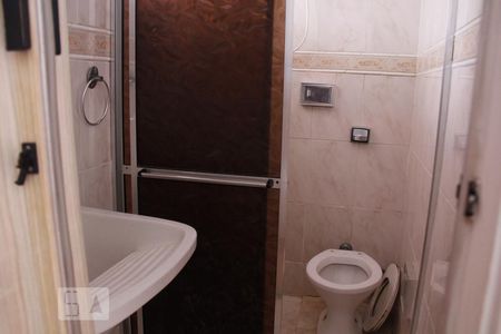 Banheiro de kitnet/studio à venda com 1 quarto, 28m² em Jardim Paulista, São Paulo