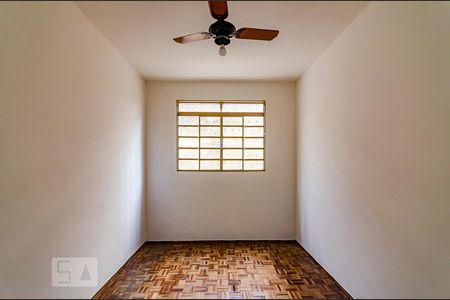 Quarto 2 de apartamento para alugar com 3 quartos, 62m² em Sagrada Família, Belo Horizonte