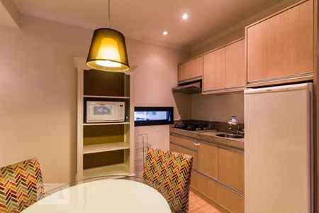 Cozinha de apartamento para alugar com 1 quarto, 35m² em Paraíso, São Paulo