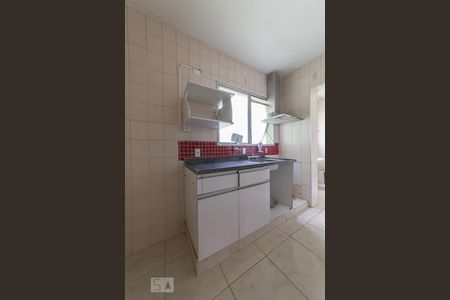 Cozinha de apartamento à venda com 2 quartos, 75m² em Ponte Preta, Campinas