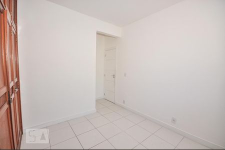 Casa de condomínio à venda com 256m², 3 quartos e 3 vagasQuarto 2