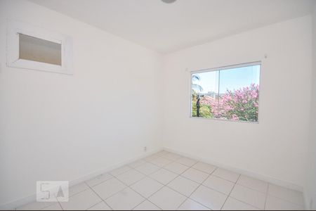 Casa de condomínio à venda com 256m², 3 quartos e 3 vagasQuarto 1