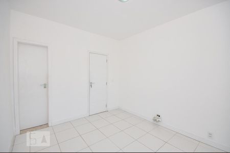 Casa de condomínio à venda com 256m², 3 quartos e 3 vagasSuíte