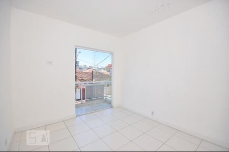 Casa de condomínio à venda com 256m², 3 quartos e 3 vagasSuíte