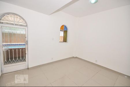 Casa de condomínio à venda com 256m², 3 quartos e 3 vagasAntessala