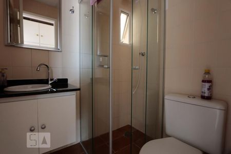 Banheiro de apartamento para alugar com 3 quartos, 64m² em Vila Andrade, São Paulo