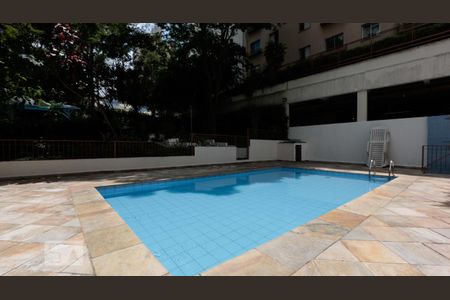 Piscina de apartamento para alugar com 3 quartos, 64m² em Vila Andrade, São Paulo