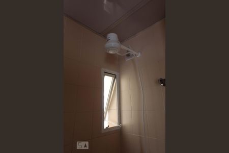 Banheiro de apartamento para alugar com 3 quartos, 64m² em Vila Andrade, São Paulo
