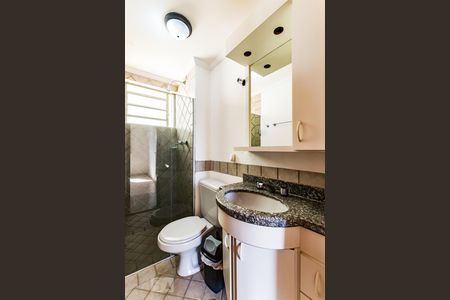 Banheiro de apartamento à venda com 3 quartos, 95m² em Vila Costa E Silva, Campinas