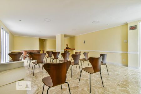 Apartamento para alugar com 120m², 2 quartos e 2 vagas Apartamento para alugar com 120m², 2 quartos e 2 vagasSalão De Festas
