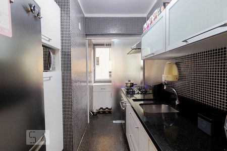 Apartamento para alugar com 120m², 2 quartos e 2 vagas Apartamento para alugar com 120m², 2 quartos e 2 vagasCozinha