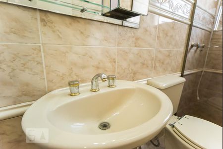 Apartamento à venda com 150m², 3 quartos e 2 vagasBanheiro da Suíte 1