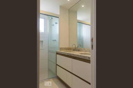 Apartamento à venda com 106m², 3 quartos e 2 vagasQuarto 3 - Suíte/ Banheiro