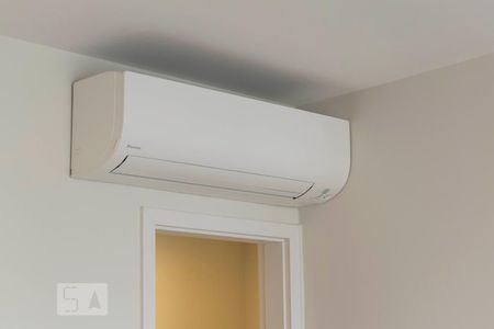 Sala (Ar condicionado) de apartamento à venda com 3 quartos, 106m² em Aclimação, São Paulo