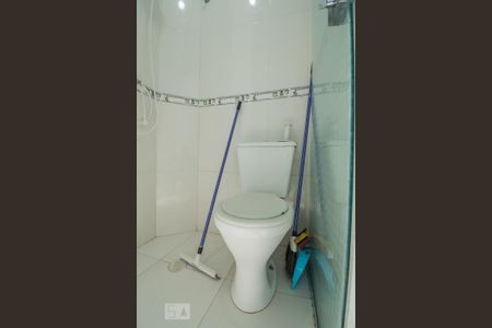Banheiro de apartamento para alugar com 1 quarto, 25m² em Cidade Vargas, São Paulo