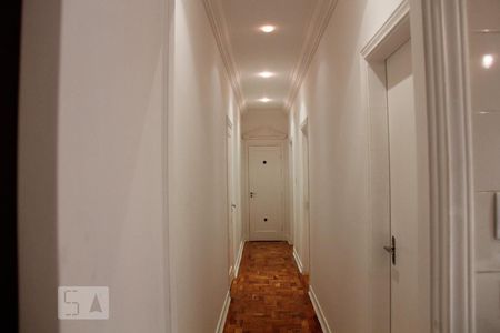 Apartamento para alugar com 190m², 3 quartos e 2 vagasCorredor