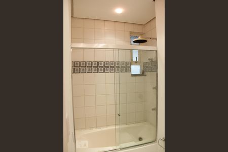 Apartamento para alugar com 190m², 3 quartos e 2 vagasBanheiro suíte