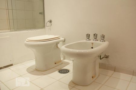 Apartamento para alugar com 190m², 3 quartos e 2 vagasBanheiro suíte