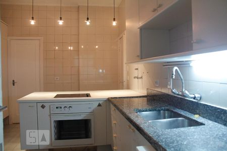 Apartamento para alugar com 190m², 3 quartos e 2 vagasCozinha