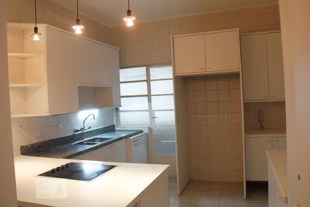 Apartamento para alugar com 190m², 3 quartos e 2 vagasCozinha