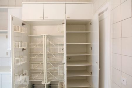 Apartamento para alugar com 190m², 3 quartos e 2 vagasCozinha