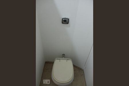 Apartamento para alugar com 190m², 3 quartos e 2 vagasLavabo