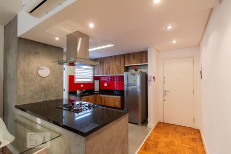 Cozinha de apartamento para alugar com 2 quartos, 90m² em Itaim Bibi, São Paulo