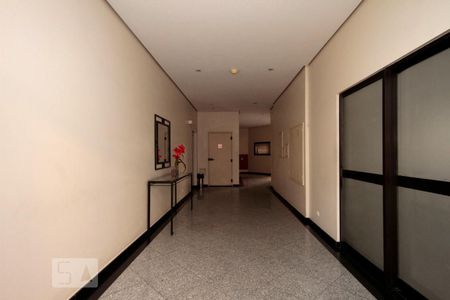 Apartamento para alugar com 65m², 2 quartos e 1 vagaHall Social