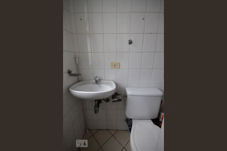 Apartamento para alugar com 65m², 2 quartos e 1 vagaBanheiro de Serviço