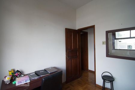 Quarto 2 de apartamento para alugar com 2 quartos, 70m² em Serra, Belo Horizonte