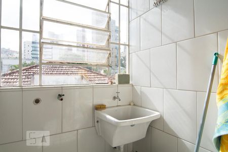 Área serviço de apartamento para alugar com 2 quartos, 70m² em Serra, Belo Horizonte