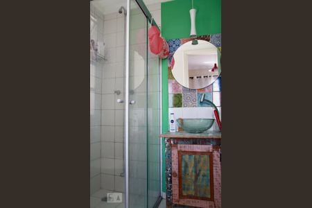 Apartamento à venda com 70m², 3 quartos e 1 vaga Apartamento à venda com 70m², 3 quartos e 1 vagaBanheiro Suíte