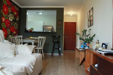 Apartamento à venda com 70m², 3 quartos e 1 vaga Apartamento à venda com 70m², 3 quartos e 1 vagaSala